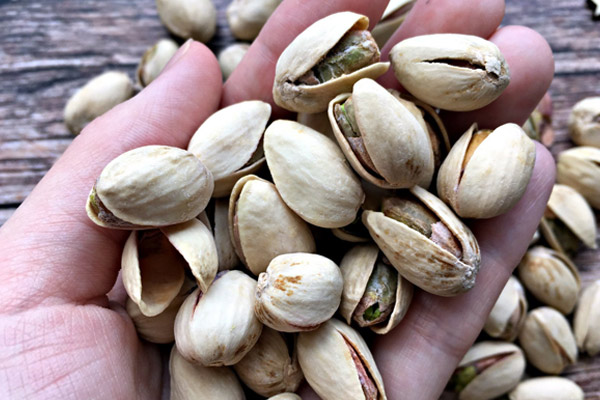 Shelled vs. Unshelled Pistachios Weight