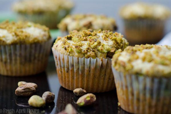 pistachio muffins