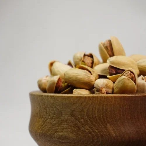 Why are Iranian pistachios the preferred choice for global importers?